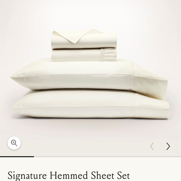 Luxurious White Sheet Set by Signature - Picture 2 of 10